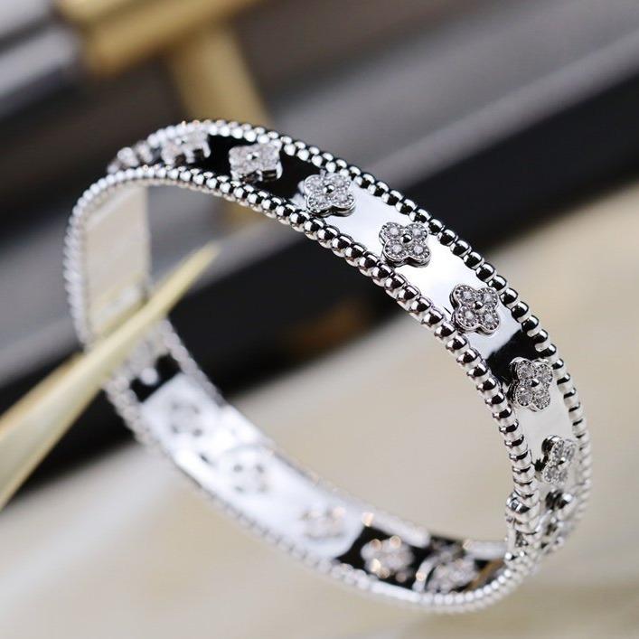[⭐JeweliWhal]CLOVER BRACELET 8MM DIAMONDS