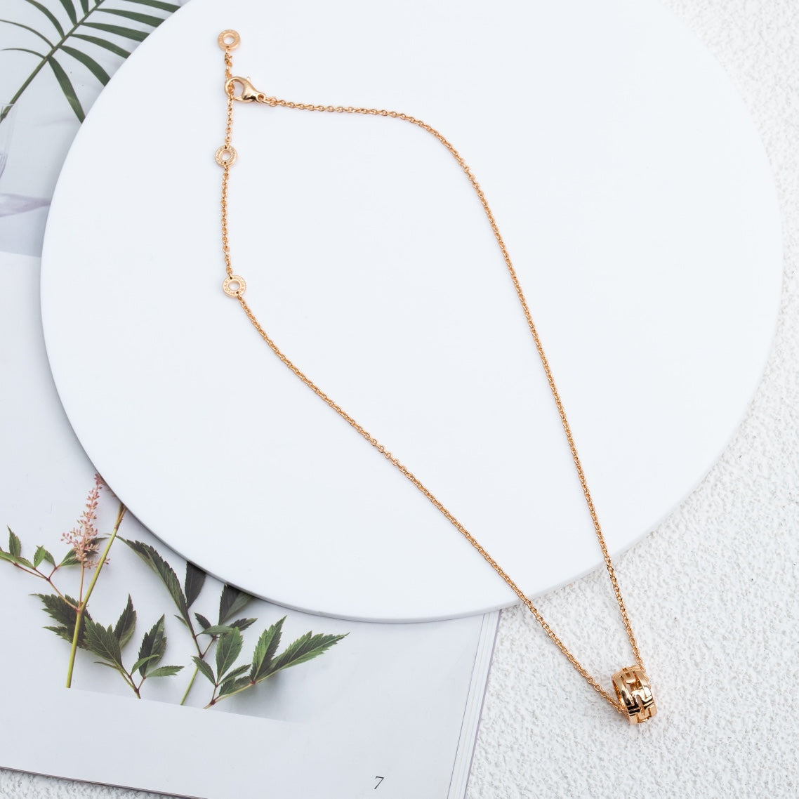 [⭐JeweliWhal]PARENTESI NECKLACE PINK GOLD