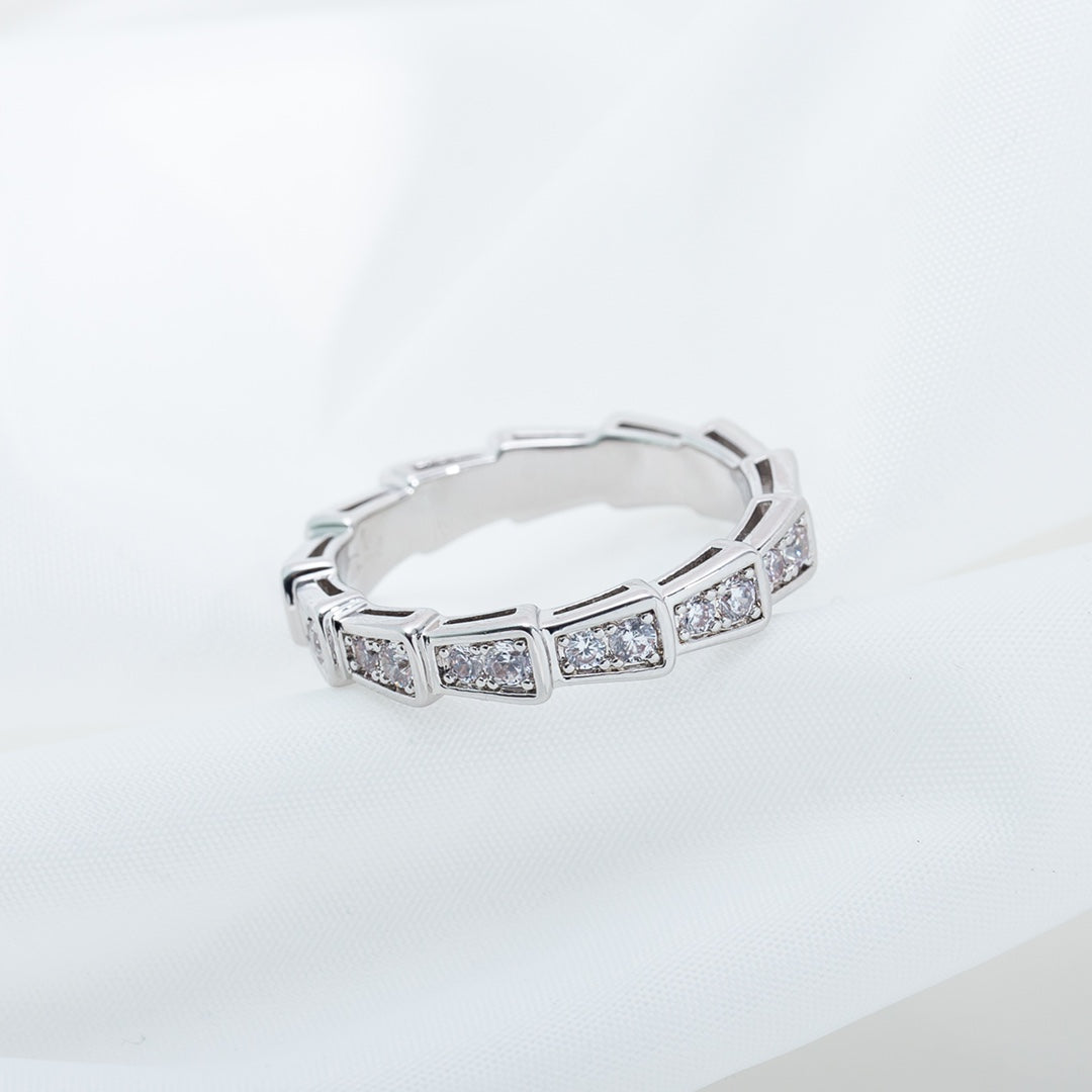[⭐JeweliWhal]SERPENTI RING SILVER DIAMOND PAVED 3MM