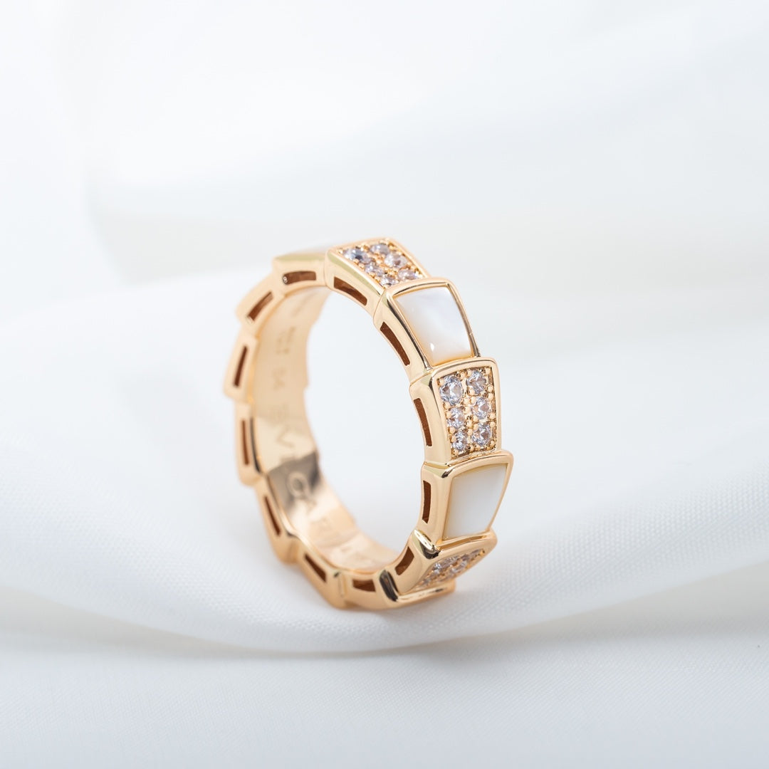 [⭐JeweliWhal]SERPENTI RING PINK GOLD MOP DIAMOND PAVED 4MM