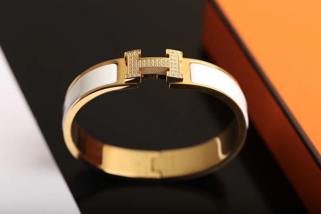 [⭐JeweliWhal]H BRACELET GOLD DIAMOND