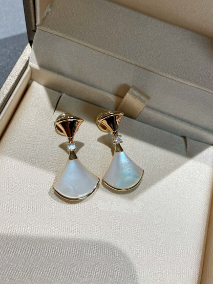 [⭐JeweliWhal]DREAM MOP 1 DIAMOND EARRINGS