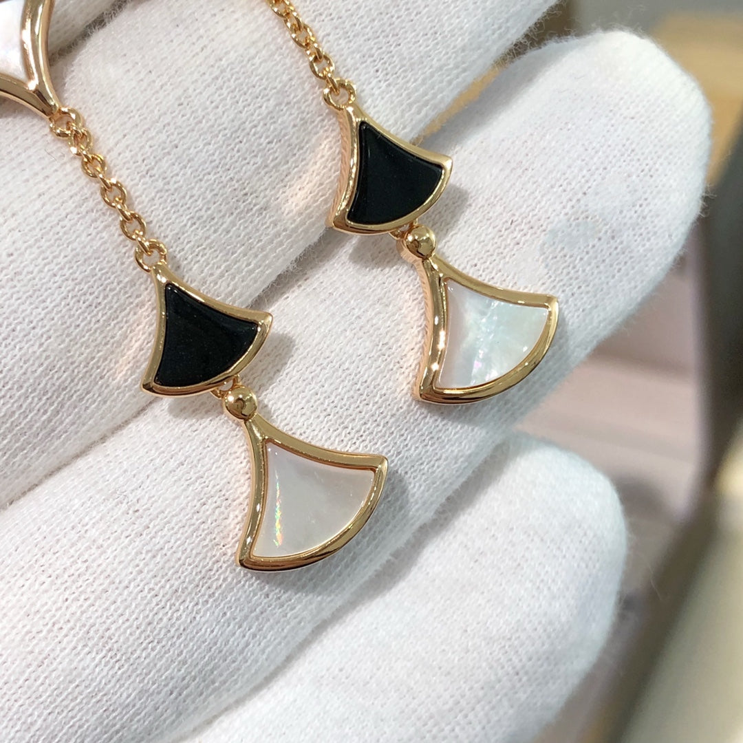 [⭐JeweliWhal]DREAM EARRINGS 3 MOTIFS ONYX MOP PINK GOLD