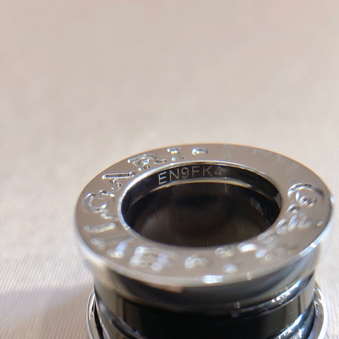 [⭐JeweliWhal]ZERO 1 BLACK CERAMIC SILVER NECKLACE