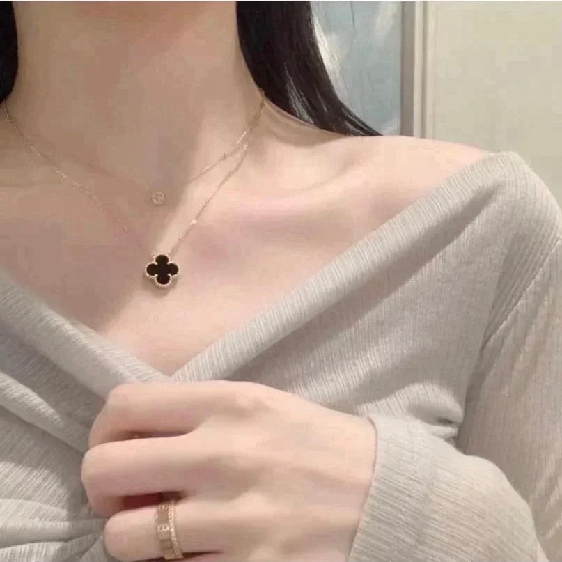 [⭐JeweliWhal]CLOVER 15MM BLACK ONYX SINGLE FLOWER NECKLACE