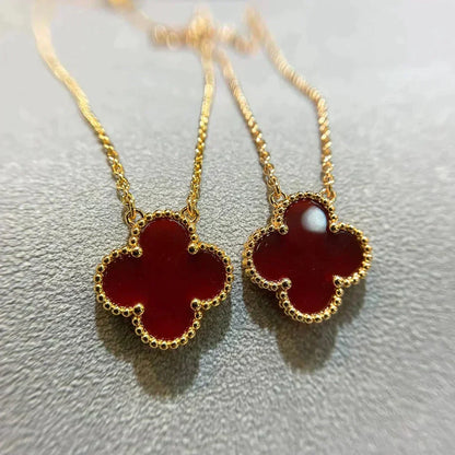[⭐JeweliWhal]CLOVER 15MM CARNELIAN SINGLE FLOWER NECKLACE