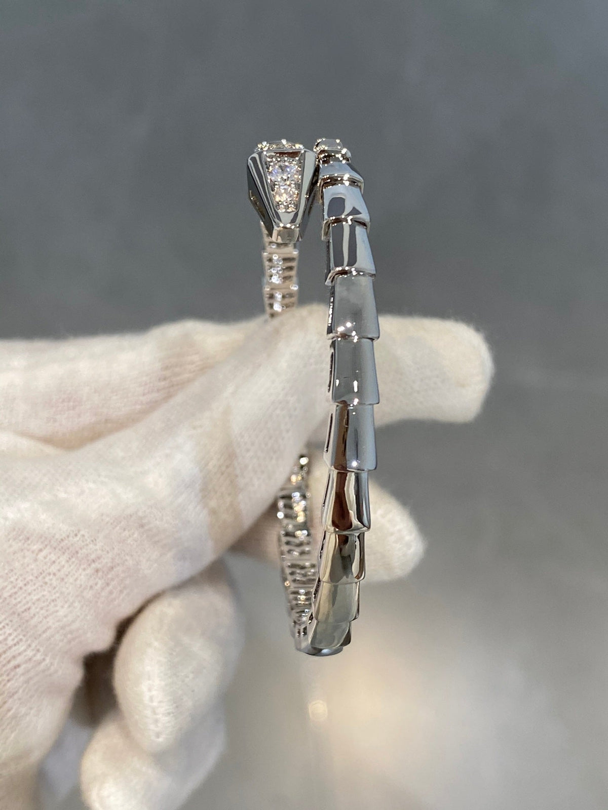 [⭐JeweliWhal]SERPENTI BRACELET DIAMONDS SILVER