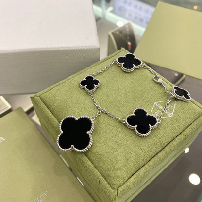 [⭐JeweliWhal]CLOVER 5 MOTIFS SIVLER ONYX BRACELET