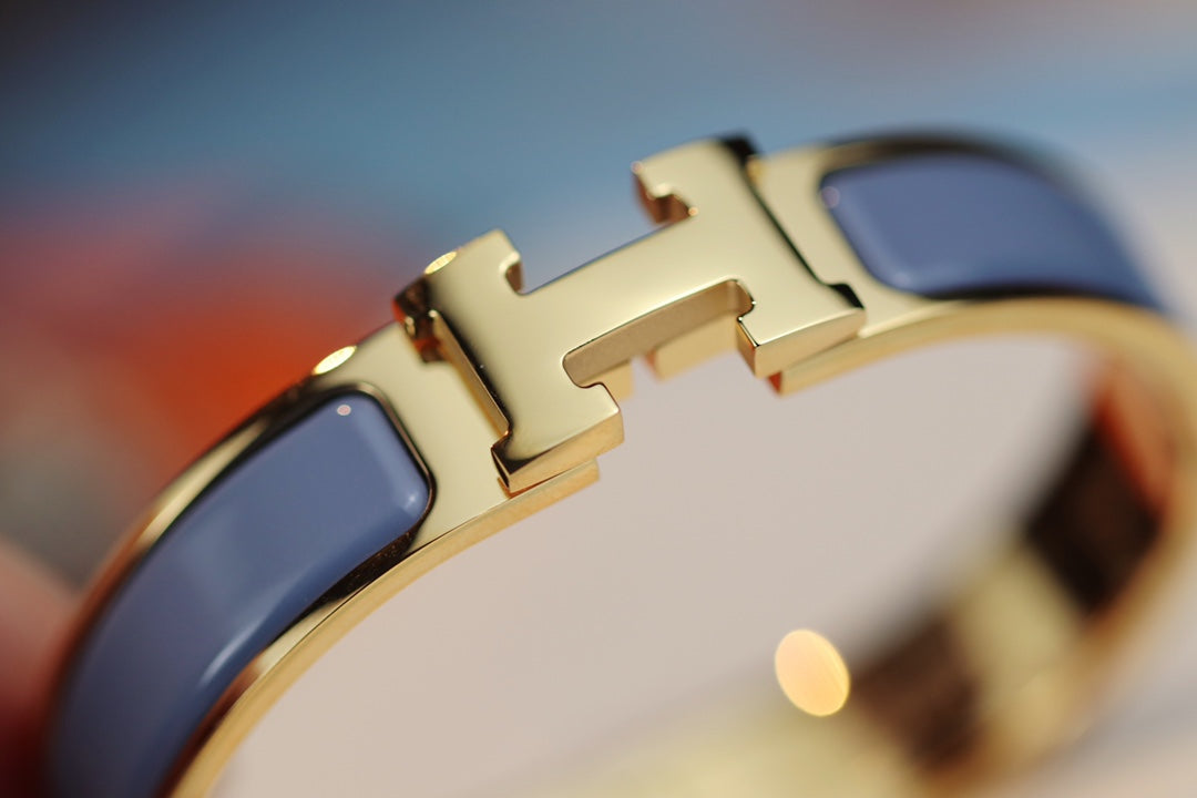 [⭐JeweliWhal]H BRACELET 12MM BLUE GRAY