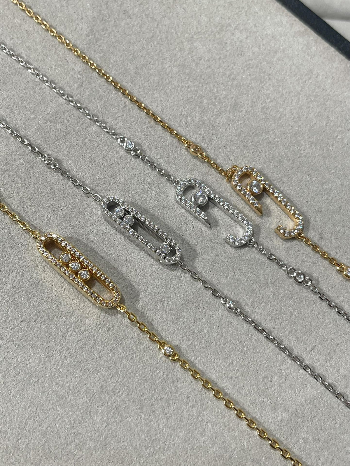 [⭐JeweliWhal]BABY MOVE DIAMOND BRACELET