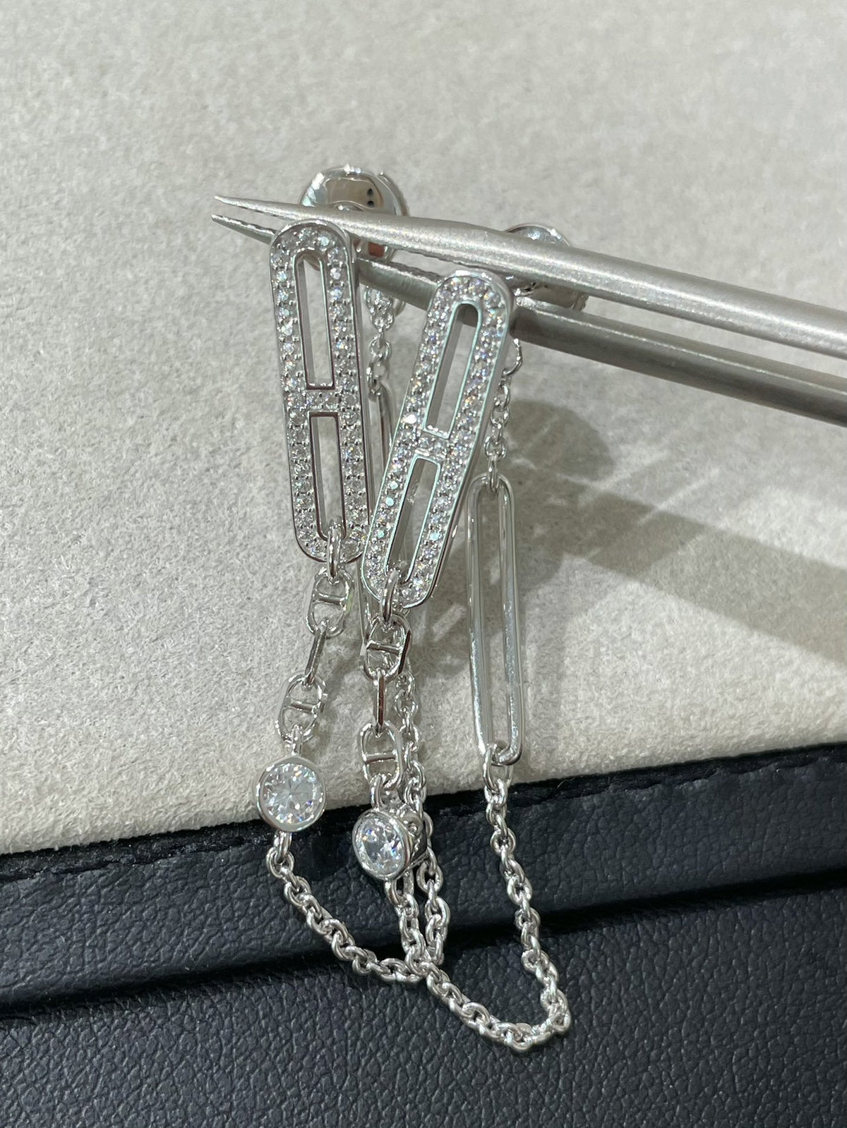 [⭐JeweliWhal]CHAINE CHAOS DIAMOND DROP EARRINGS