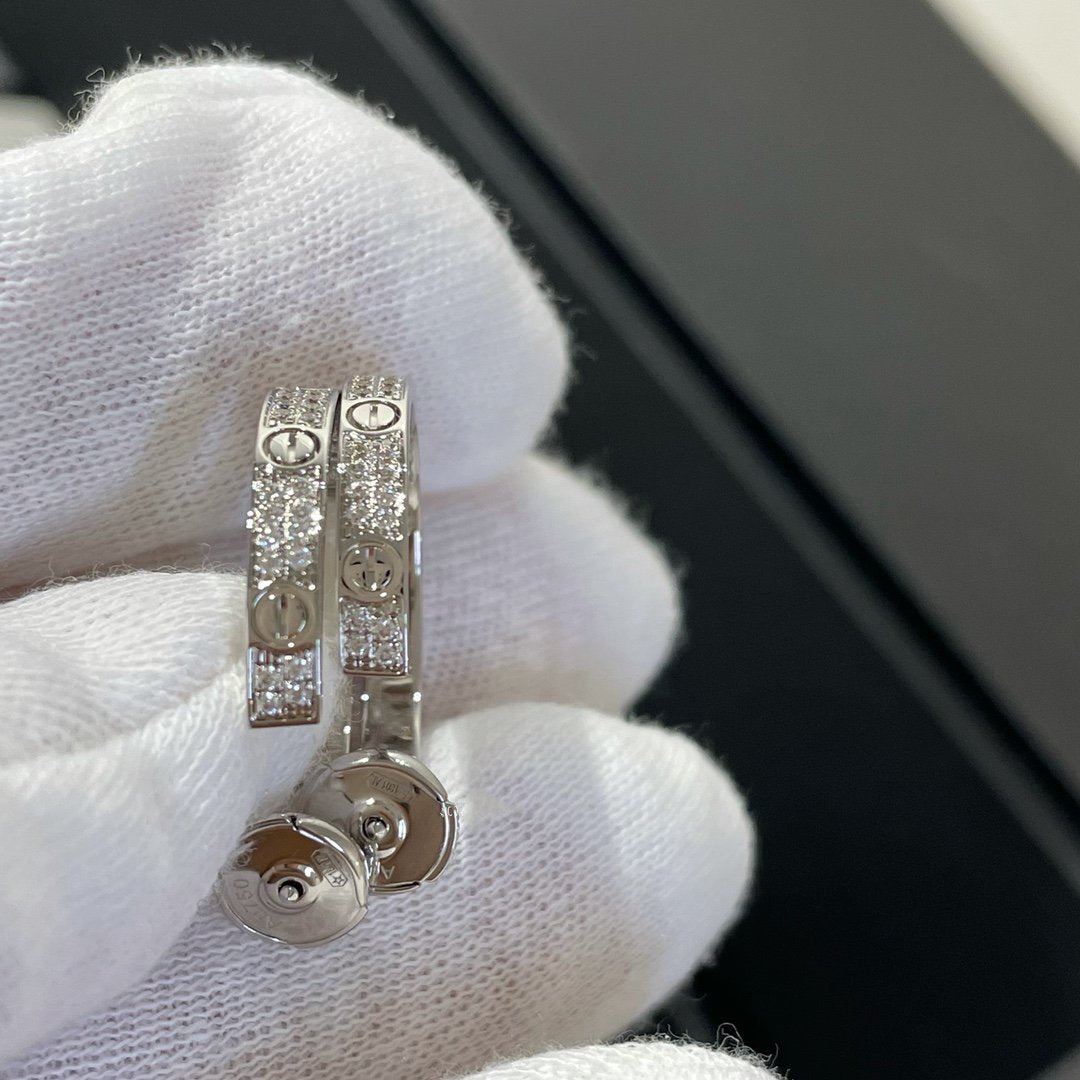 [⭐JeweliWhal]LOVE DIAMOND SILVER HOOP EARRINGS