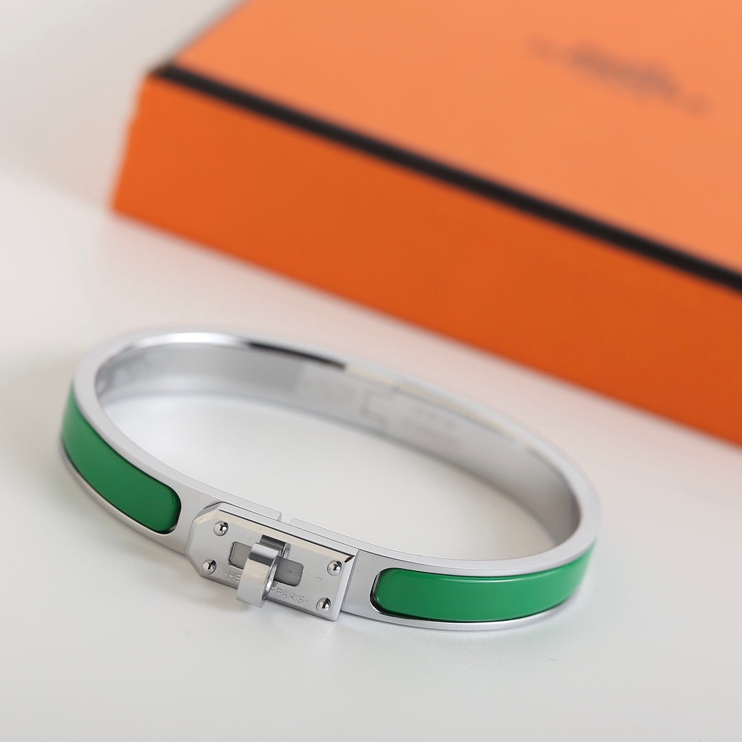 [⭐JeweliWhal]HM KELLY GREEN BRACELET