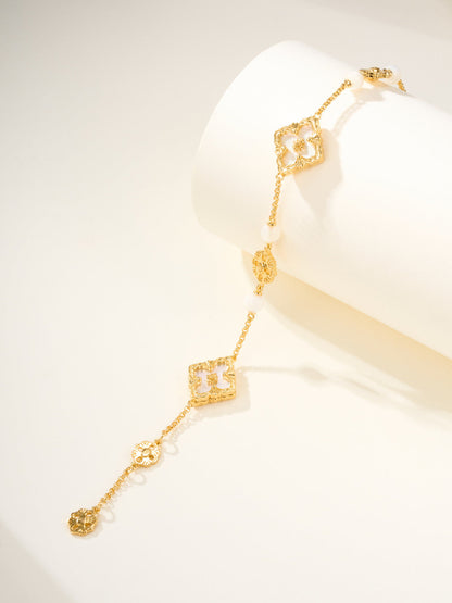 [⭐JeweliWhal]B.C.L ENAMELED Three-Flower Bracelet（Trumpet)