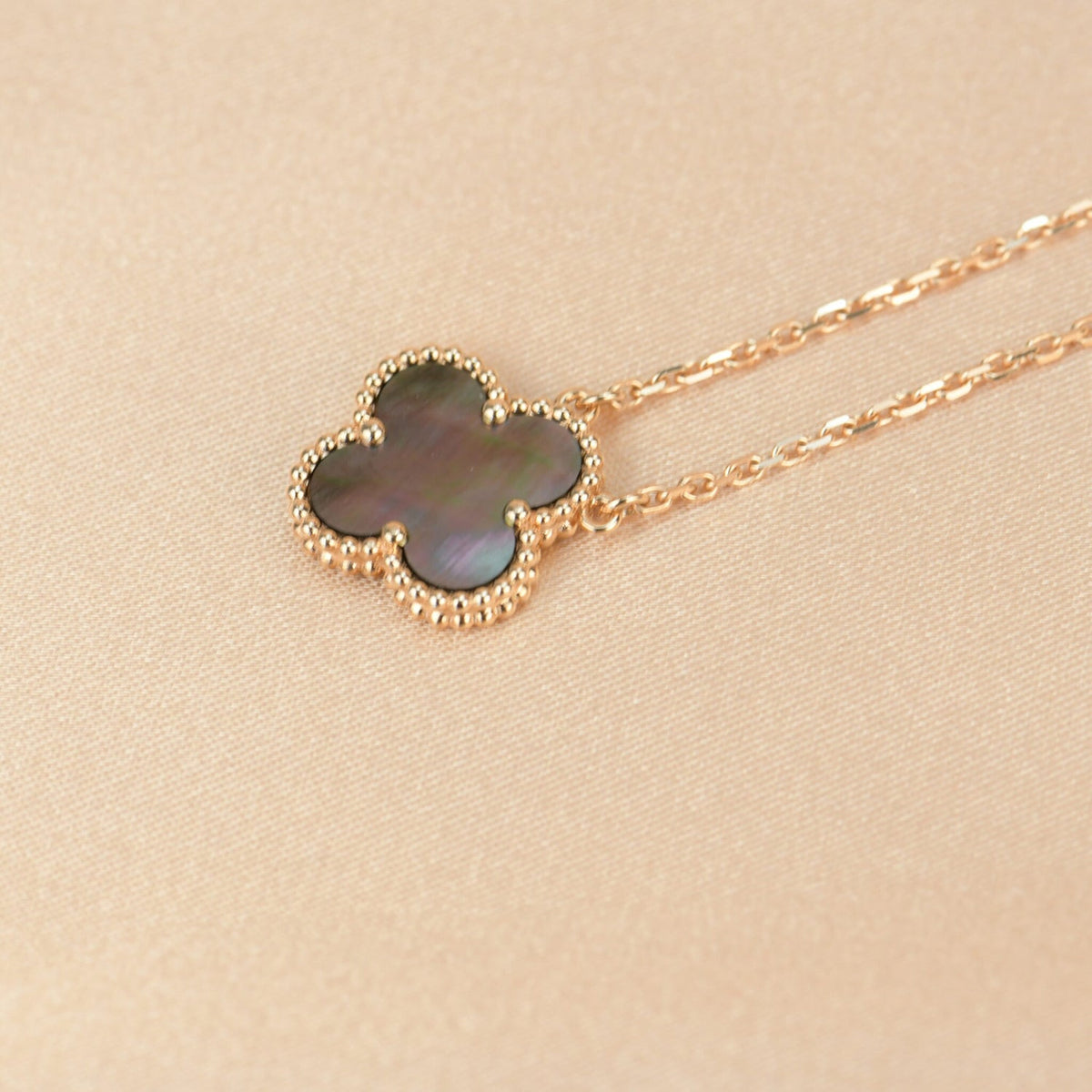 [⭐JeweliWhal]CLOVER 15MM  GRAY MOTHER OF PEARL NECKLACE