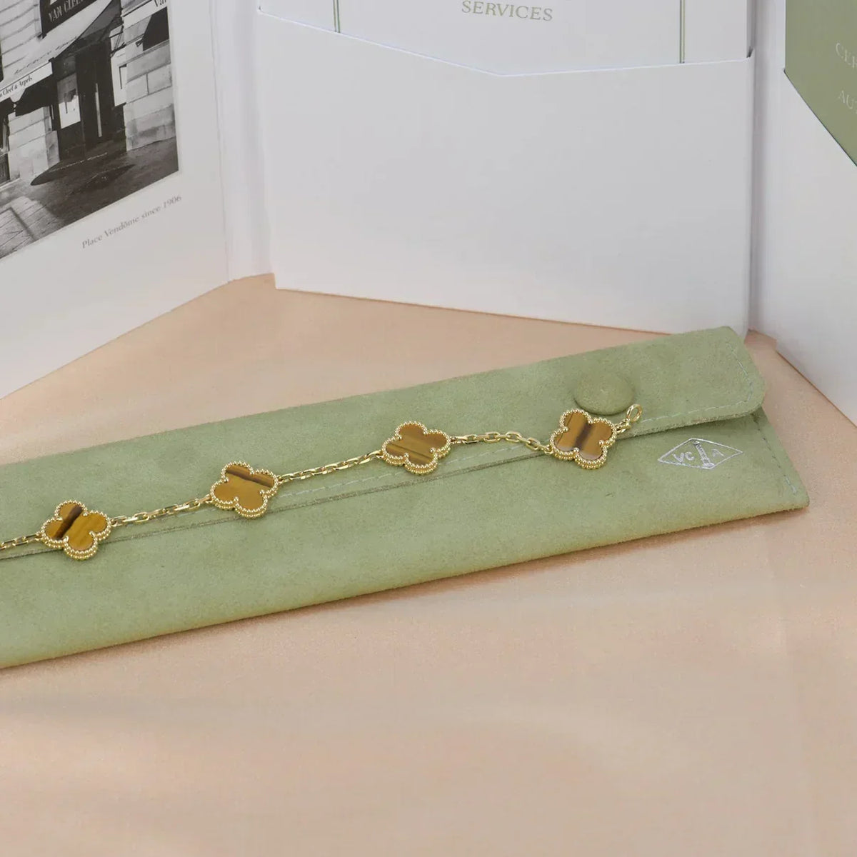 [⭐JeweliWhal] CLOVER 5 MOTIFS TIGER EYE BRACELET COLLECTION