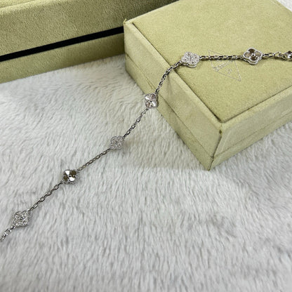 [⭐JeweliWhal]CLOVER 6 MOTIF DIAMOND LASER BRACELET