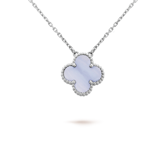 [⭐JeweliWhal]CLOVER 15MM BLUE CHALCEDONY NECKLACE SILVER