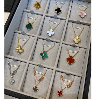 [⭐JeweliWhal]CLOVER 15MM BLACK ONYX SINGLE FLOWER NECKLACE