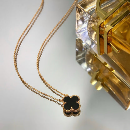 [⭐JeweliWhal]CLOVER 15MM BLACK ONYX SINGLE FLOWER NECKLACE