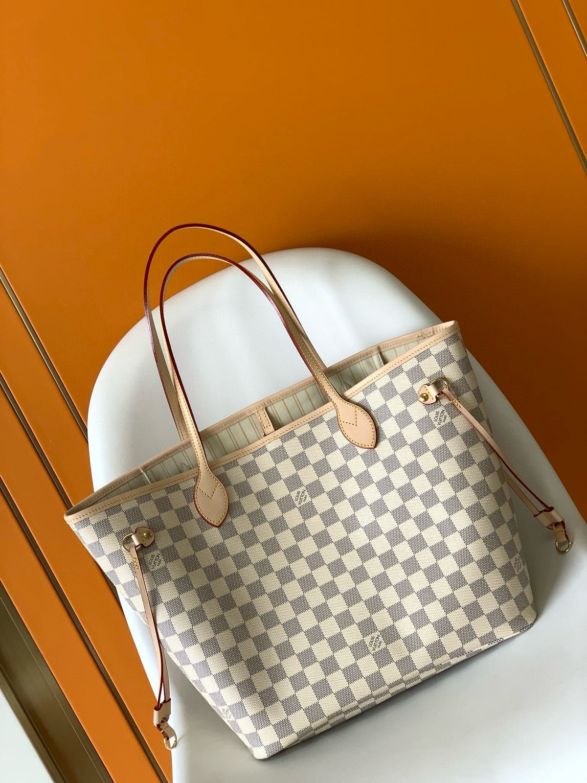 NEVERFULL MM 32 GREY CREAM DAMIER AZUR INSIDE COLOUR 1