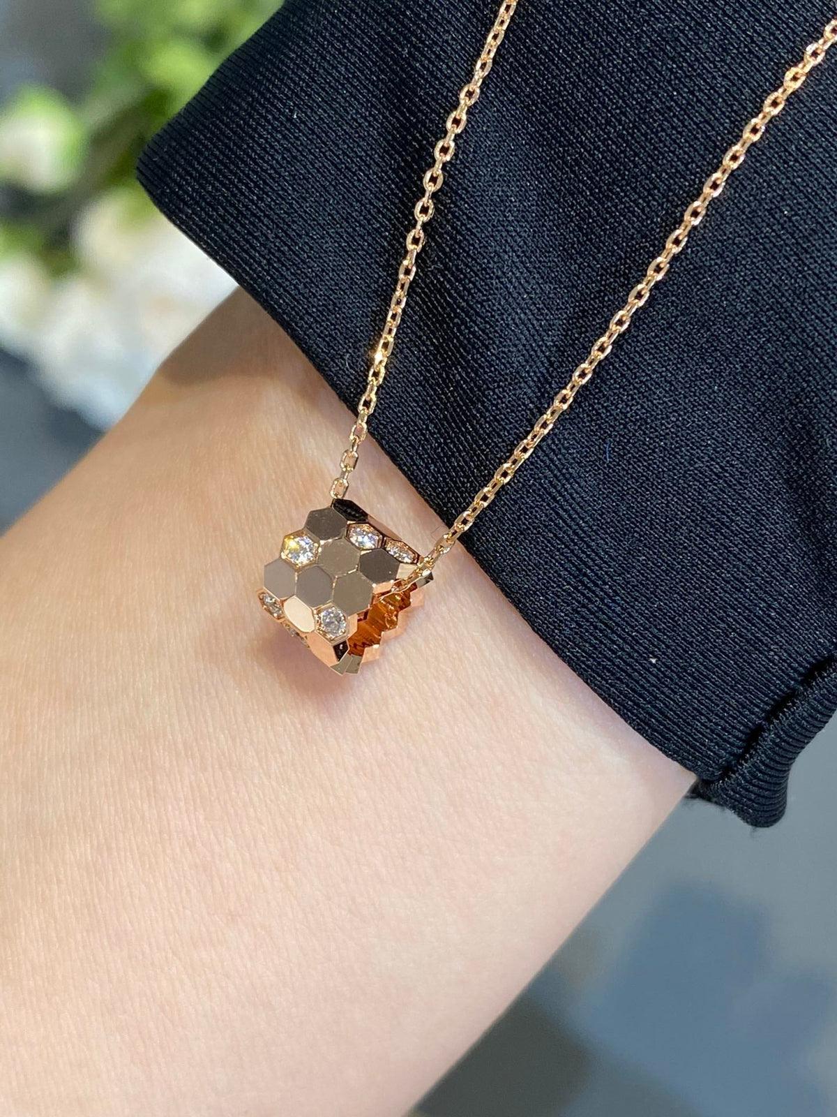 [⭐JeweliWhal]BEE LOVE DIAMOND NECKLACE