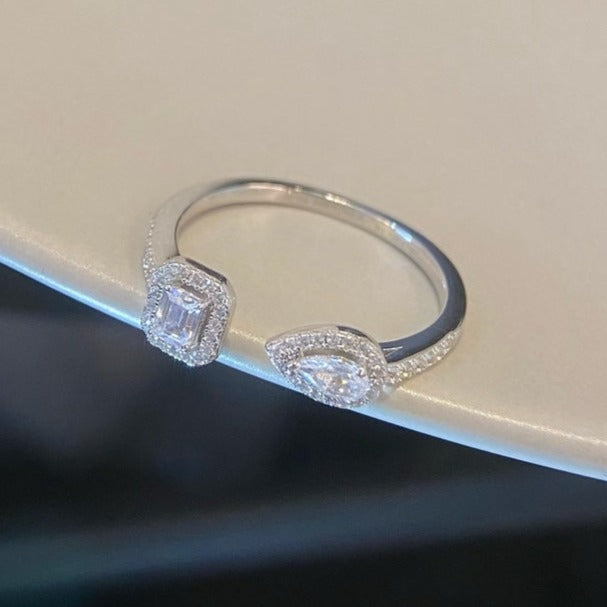 [⭐JeweliWhal]MY TWIN TOI & MOI SILVER DIAMOND RING