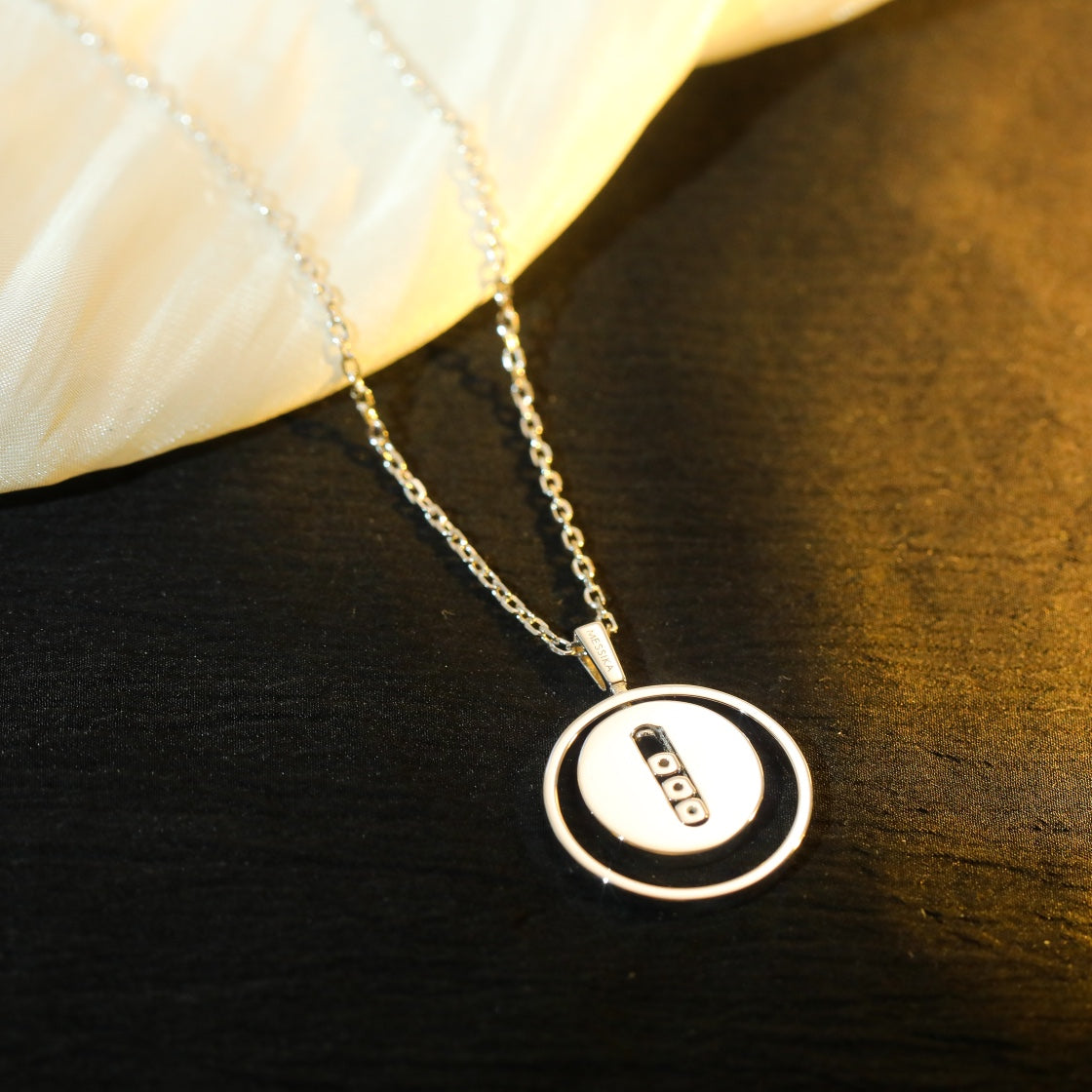 [⭐JeweliWhal]Demo MOVE MM SILVER DIAMOND NECKLACE