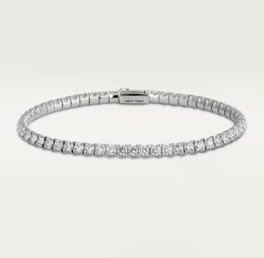 [⭐JeweliWhal]  CLASSIC BASEBALL BRACELAT, 52 DIAMOND