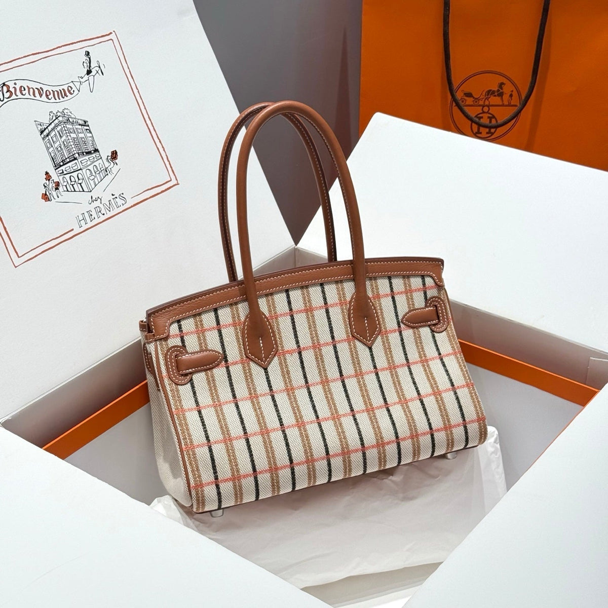 BIRKIN SHOULDER 29 IN GOLD CALFSKIN ÉCRU/BEIGE/FAUVE/ROSE POP/NOIR EMBROIDERY PLAID CANVAS