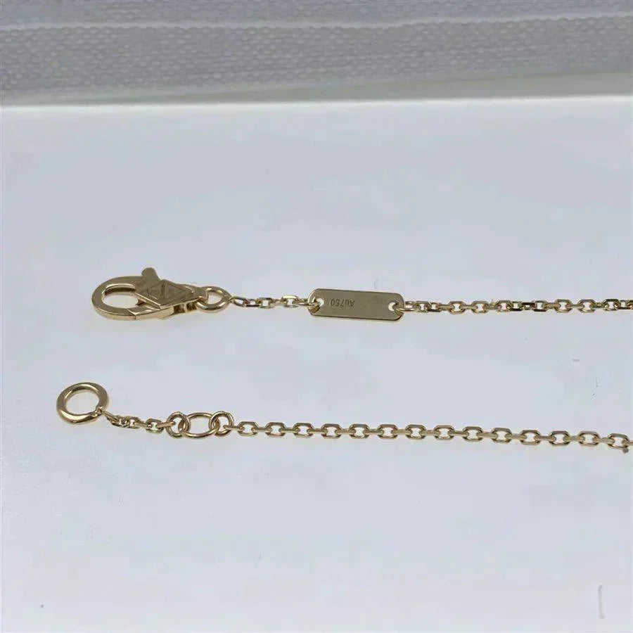 [⭐JeweliWhal]CLOVER  CARNELIAN SINGLE FLOWER BRACELET