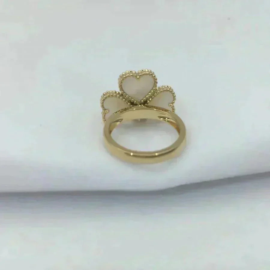 [⭐JeweliWhal]SWEET CLOVER WHITE MOP RING