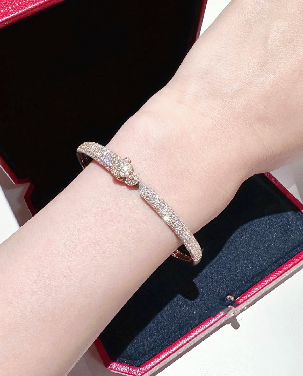 [⭐JeweliWhal]PANTHERE FULL DIAMOND OPEN BRACELET